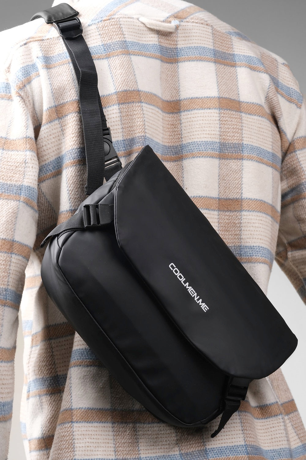 CoolMen Messenger Bag