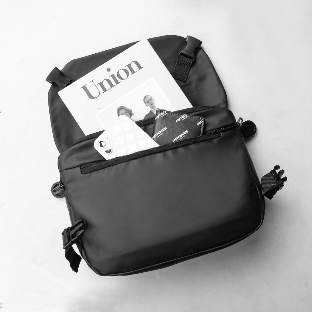 CoolMen Messenger Bag